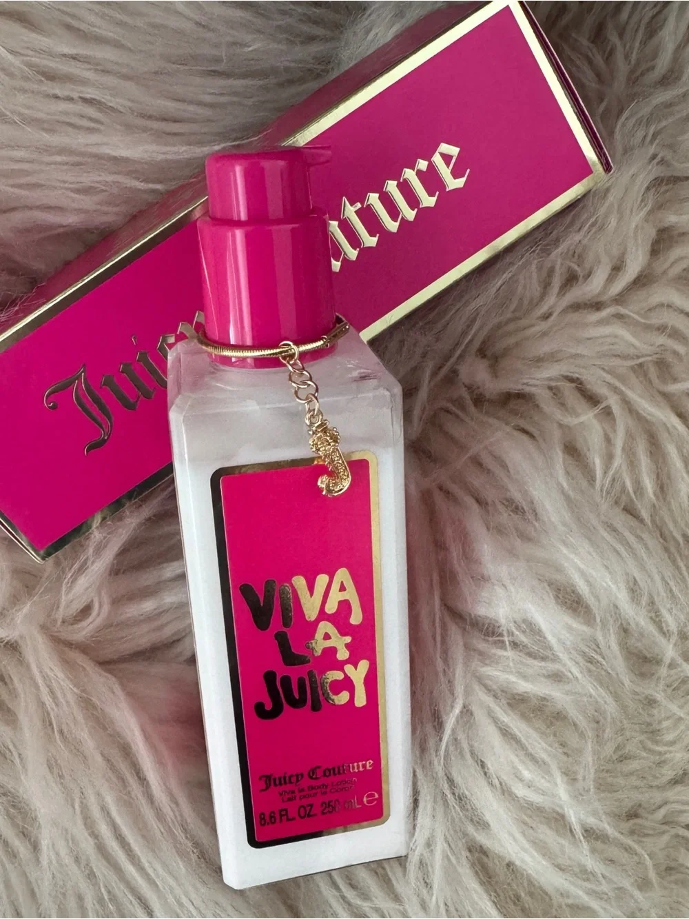 Juicy Couture Viva La Juicy Body Lotion 8.6 oz